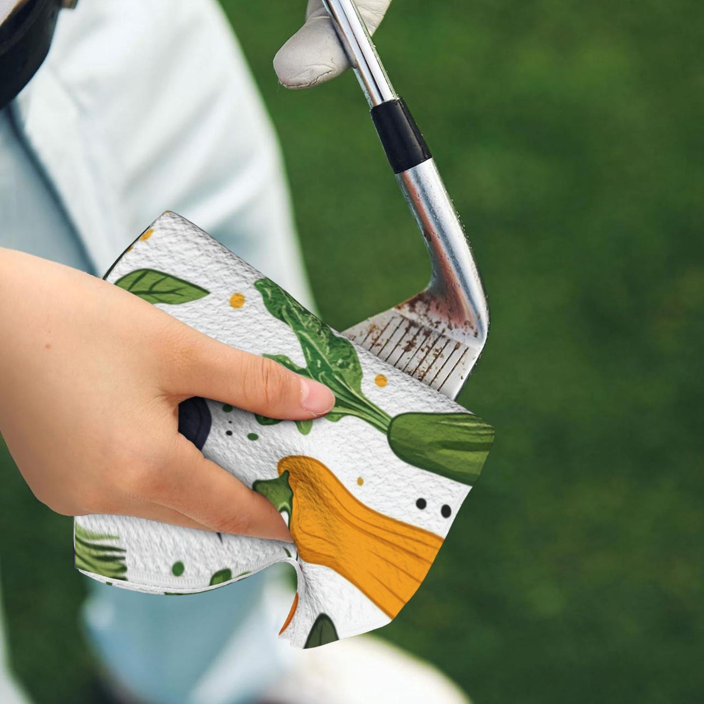 Vegetable Pattern Golf Towel 16.1"x24" – Absorbent Quick-Dry Microfiber Towel with Clip Hook for Sports & Outdoor Use