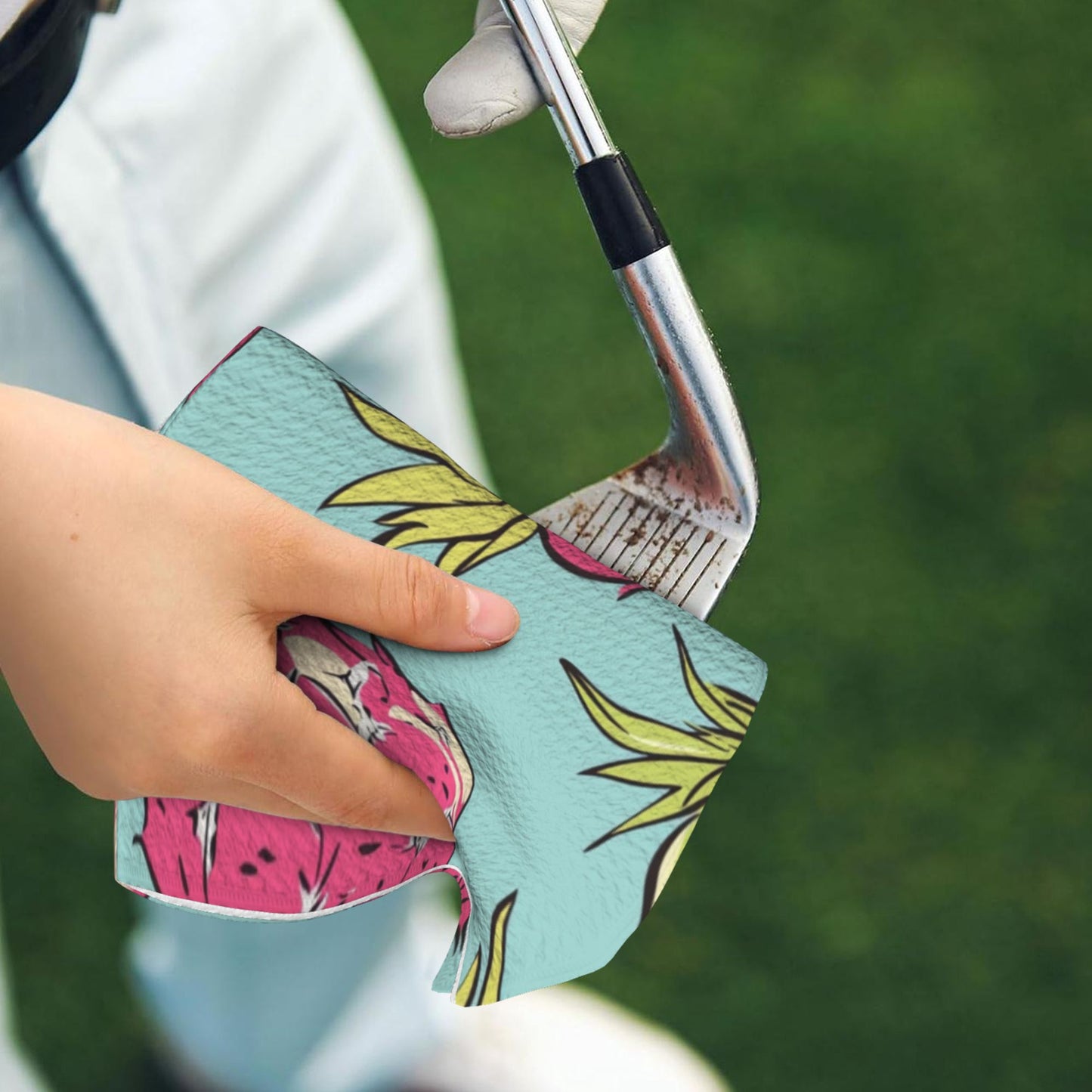 Dragon Fruit Print Golf Towel 16.1"x24" – Quick-Dry Microfiber Sports Towel with Clip for Golf, Camping & Outdoor Fitness