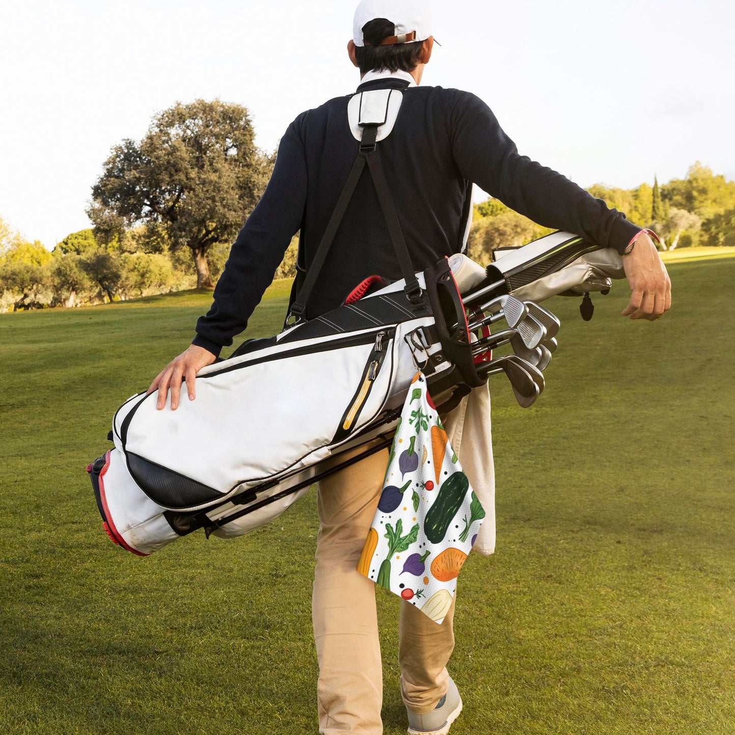 Vegetable Pattern Golf Towel 16.1"x24" – Absorbent Quick-Dry Microfiber Towel with Clip Hook for Sports & Outdoor Use