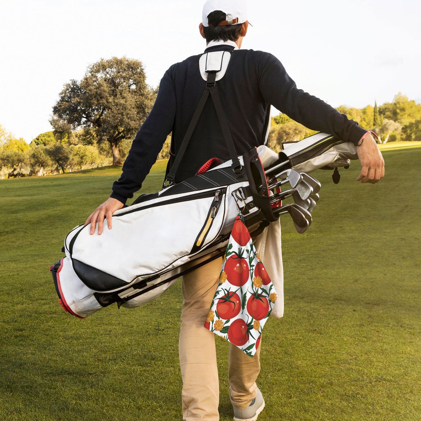 Tomato Floral Golf Towel 16.1"x24" – Microfiber Quick-Dry Sports Towel with Hook, Cute Farm Style Design